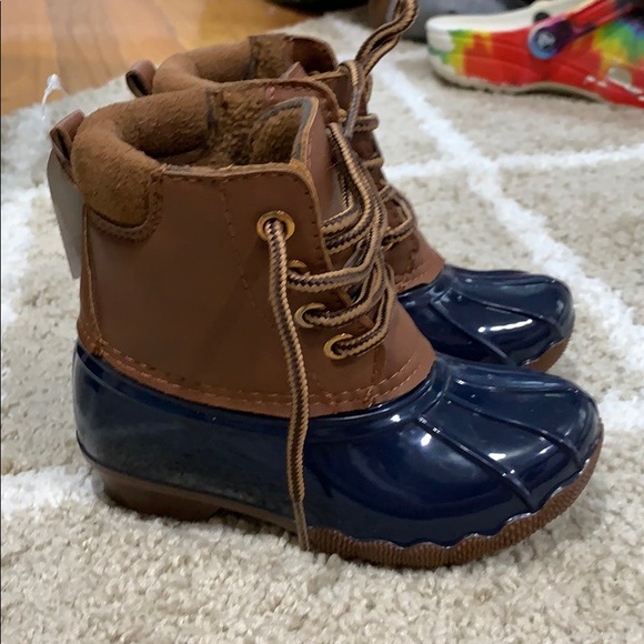 childrens duck boots